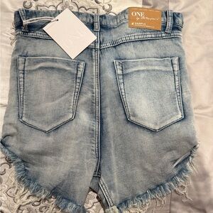 One Teaspoon Jean Shorts Casual Australian size 26 (US small)